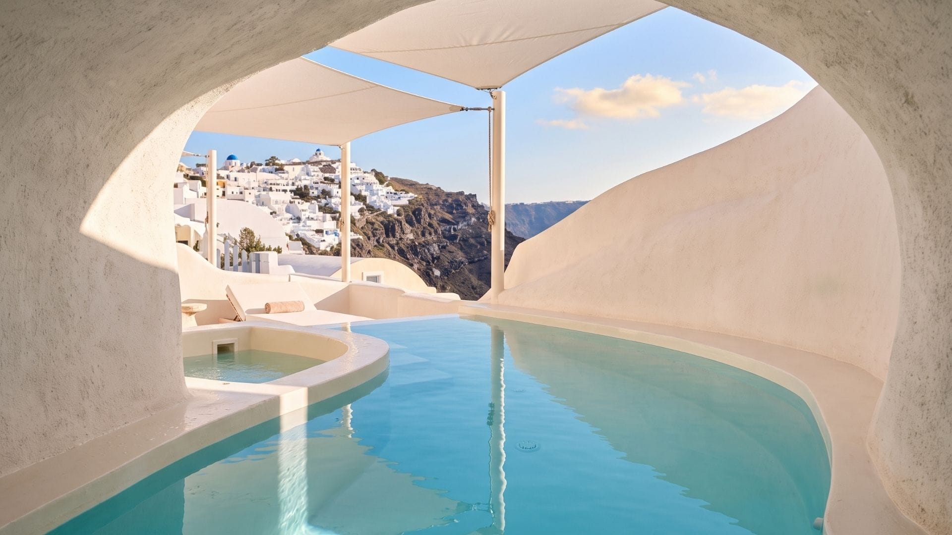Luxury cave hotel in Santorini