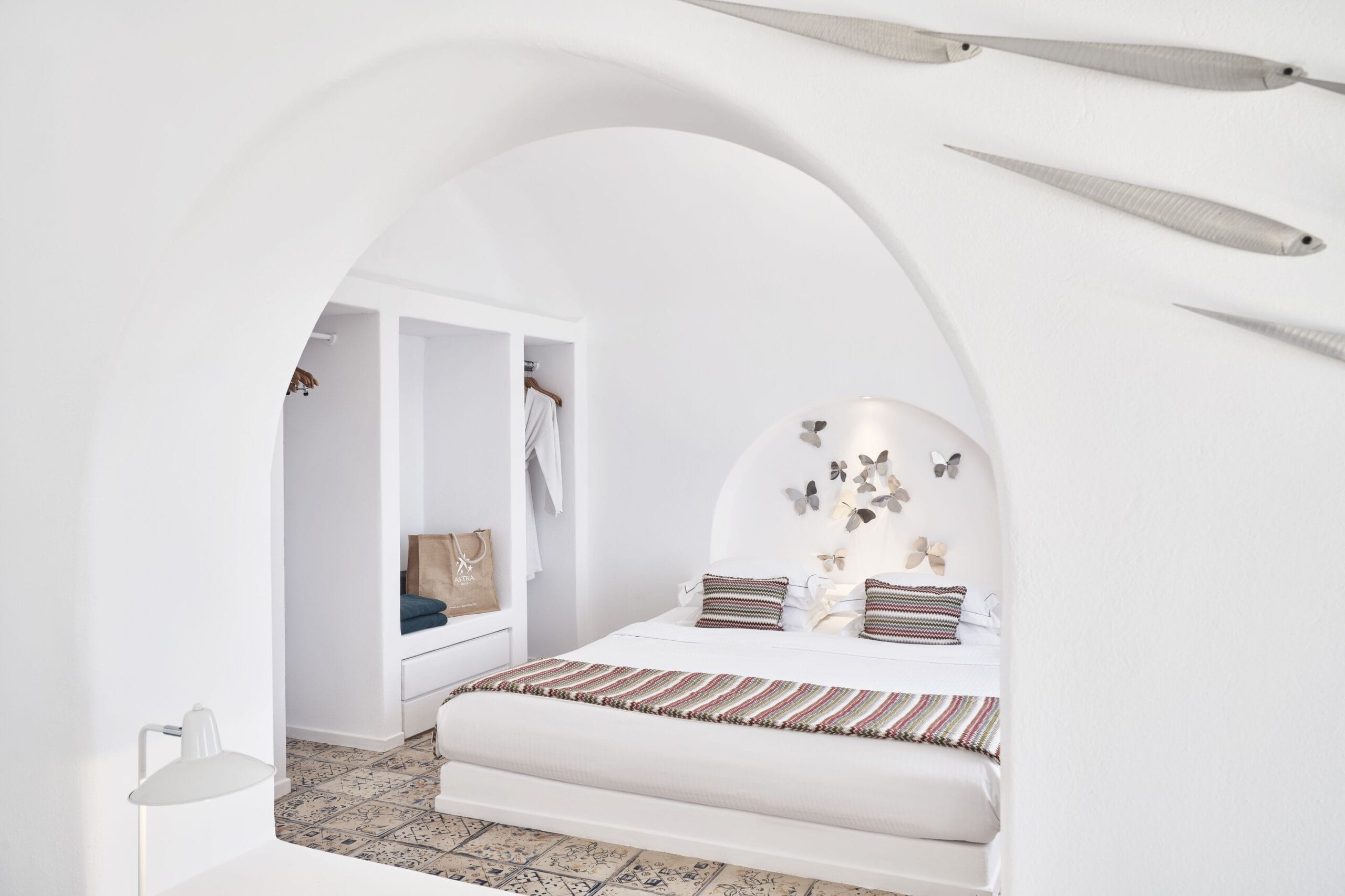 Astra Suites cave-style suite in Imerovigli with Cycladic design and panoramic caldera view