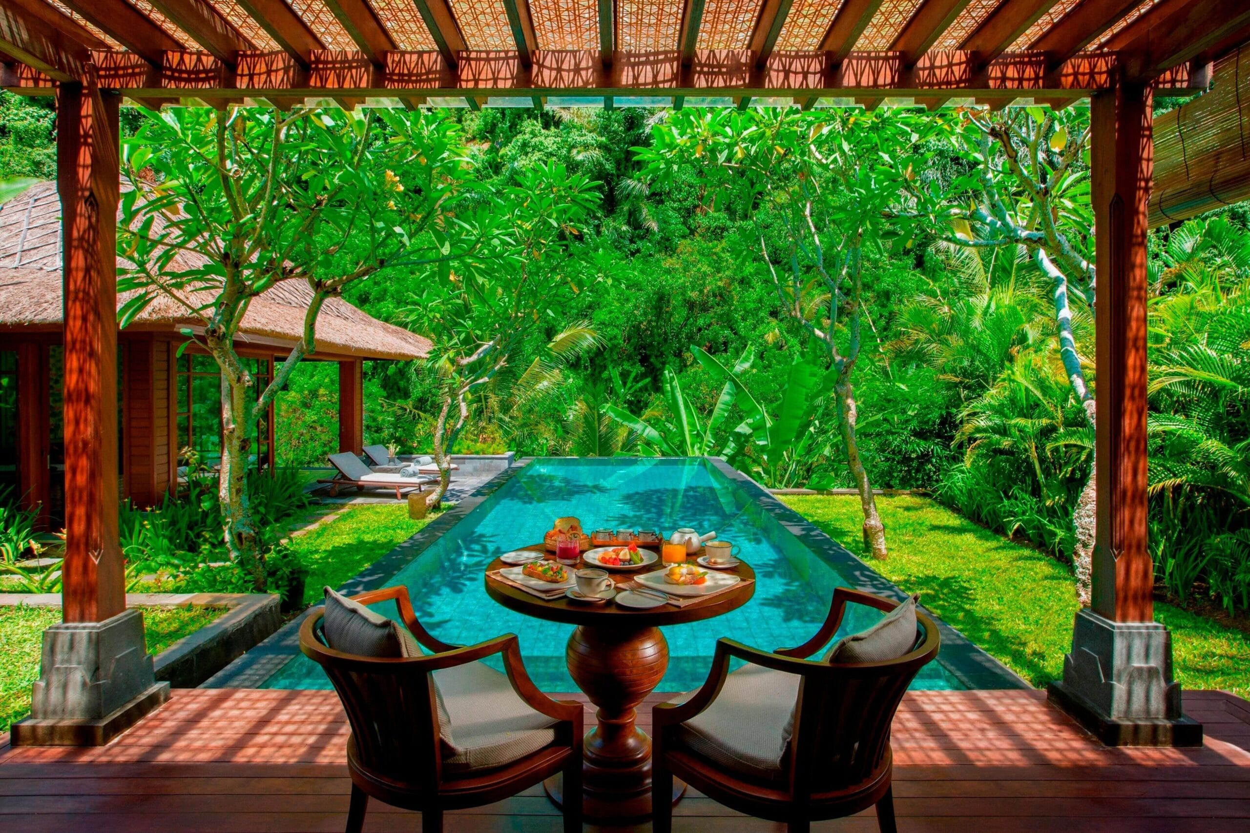 Luxury private pool villa in Bali